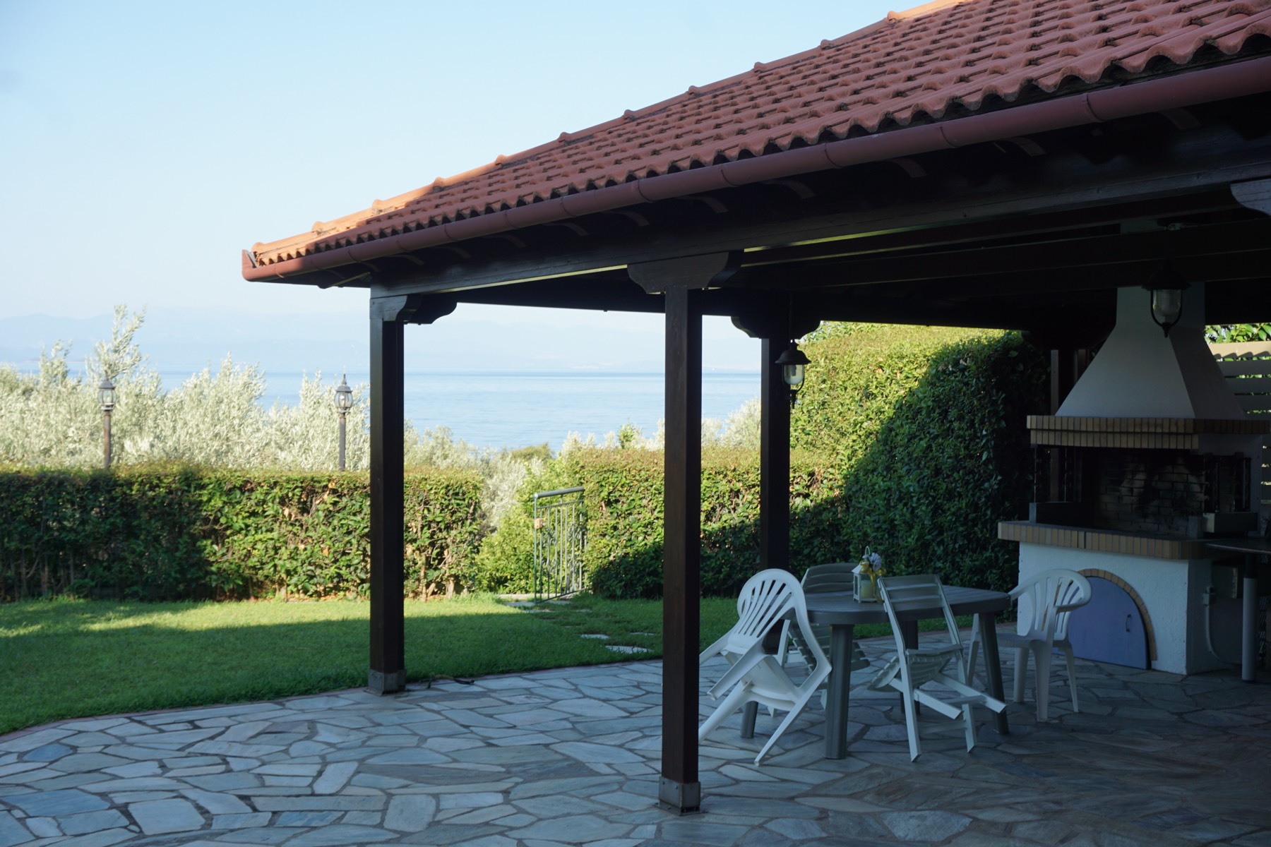 Pergola with sea view